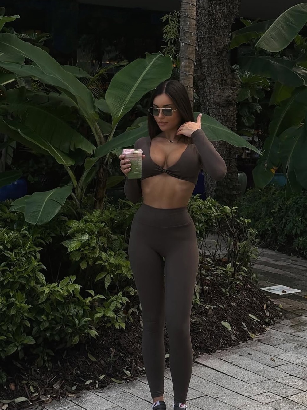 High-Waist Sculpting Leggings & Long-Sleeve Crop Top Set - Brown